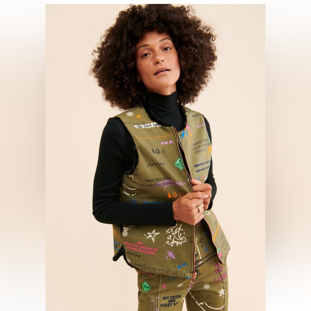 Vilagallo Naomi Apres Ski Reversible Vest. NWT. Size M